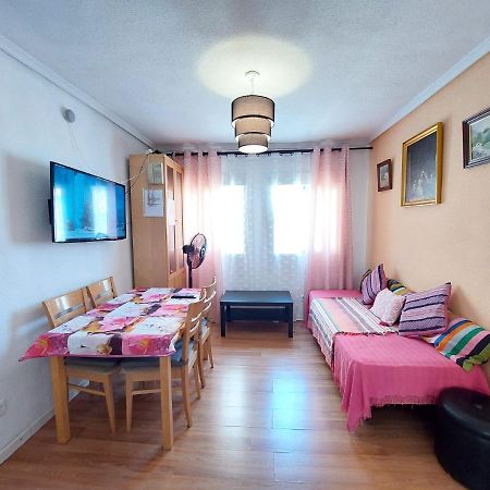 Homestay Olivos Madryt Zewnętrze zdjęcie