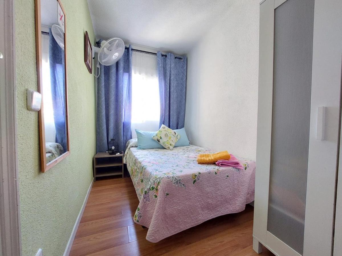 Homestay Olivos Madryt Zewnętrze zdjęcie