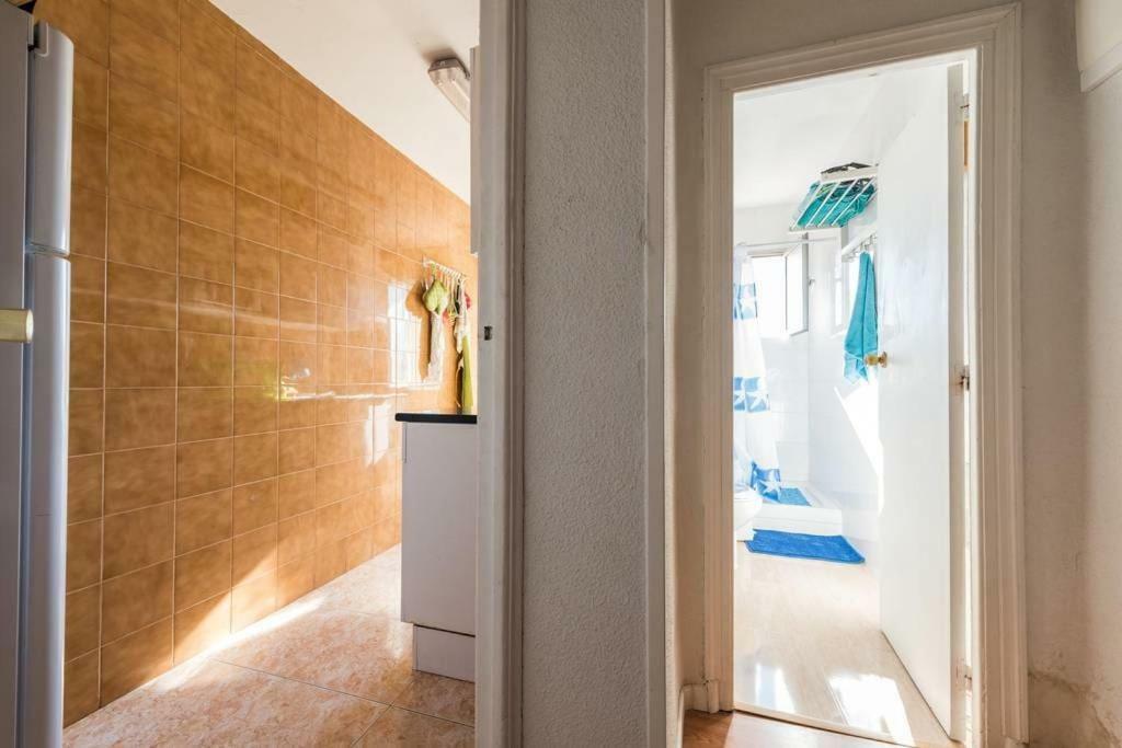 Homestay Olivos Madryt Zewnętrze zdjęcie