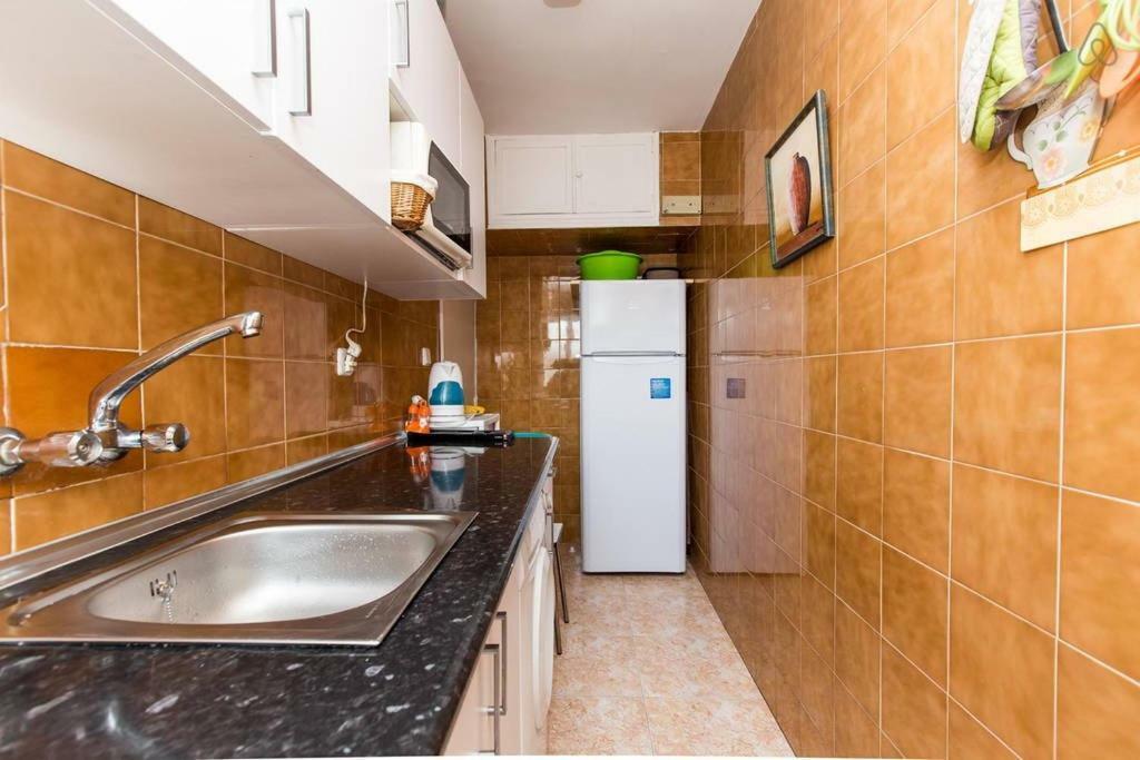Homestay Olivos Madryt Zewnętrze zdjęcie